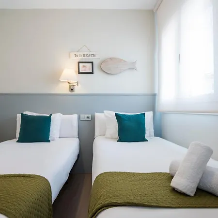 Spaces Oasis Penthouse 3 Bedroom, 2 Bathroom, Terrace, Pool, Sleeps Up To 6 Appartement