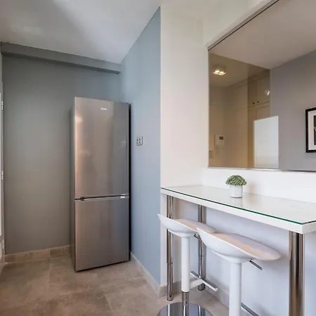 Spaces Oasis Penthouse 3 Bedroom, 2 Bathroom, Terrace, Pool, Sleeps Up To 6 Appartamento