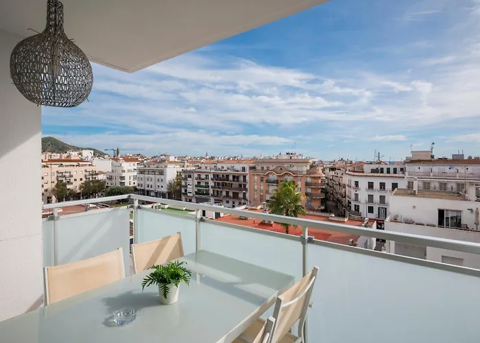 Spaces Oasis Penthouse 3 Bedroom, 2 Bathroom, Terrace, Pool, Sleeps Up To 6 Apartamento