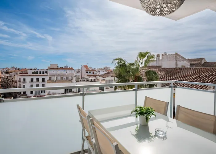 Spaces Oasis Penthouse 3 Bedroom, 2 Bathroom, Terrace, Pool, Sleeps Up To 6 * Sitges