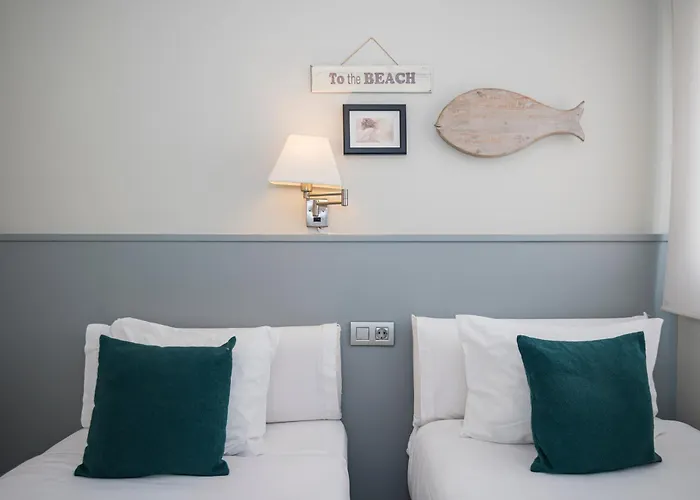 Apartamento Spaces Oasis Penthouse 3 Bedroom, 2 Bathroom, Terrace, Pool, Sleeps Up To 6 *