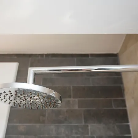 Spaces Oasis Penthouse 3 Bedroom, 2 Bathroom, Terrace, Pool, Sleeps Up To 6 *