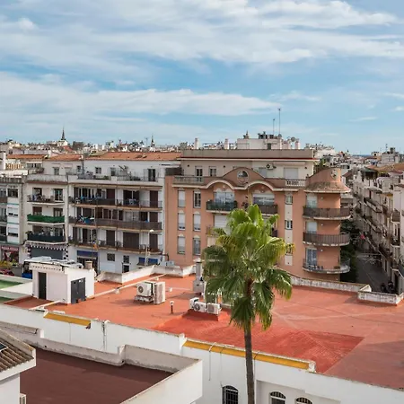 Apartment Spaces Oasis Penthouse 3 Bedroom, 2 Bathroom, Terrace, Pool, Sleeps Up To 6 Sitges