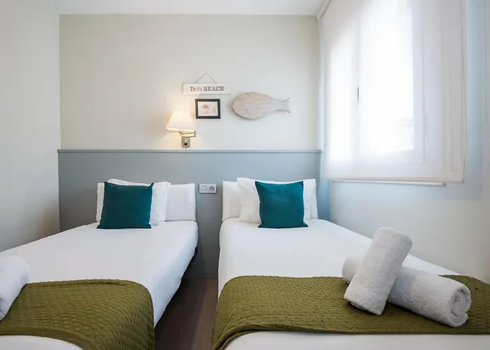 Spaces Oasis Penthouse 3 Bedroom, 2 Bathroom, Terrace, Pool, Sleeps Up To 6 Διαμέρισμα