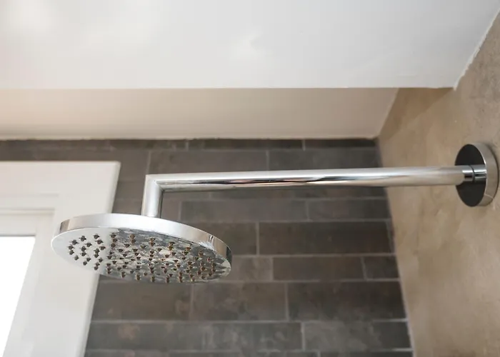 Spaces Oasis Penthouse 3 Bedroom, 2 Bathroom, Terrace, Pool, Sleeps Up To 6 *