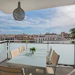 Διαμέρισμα Spaces Oasis Penthouse 3 Bedroom, 2 Bathroom, Terrace, Pool, Sleeps Up To 6 Σίτζες